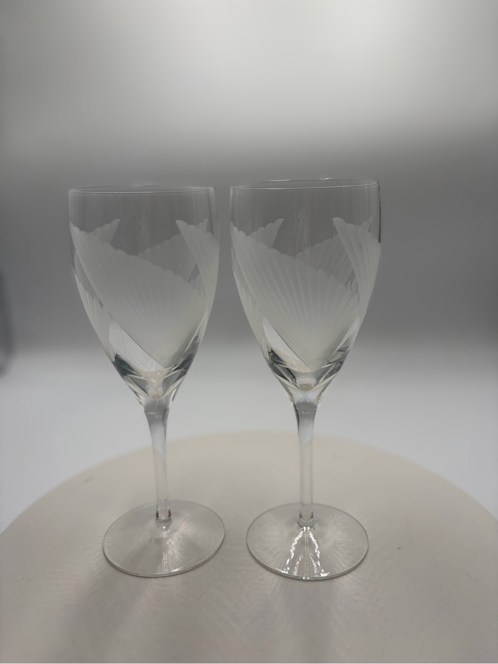 Elegant Etched Lenox Crystal Wine Glasses - Clear (Set of 2)